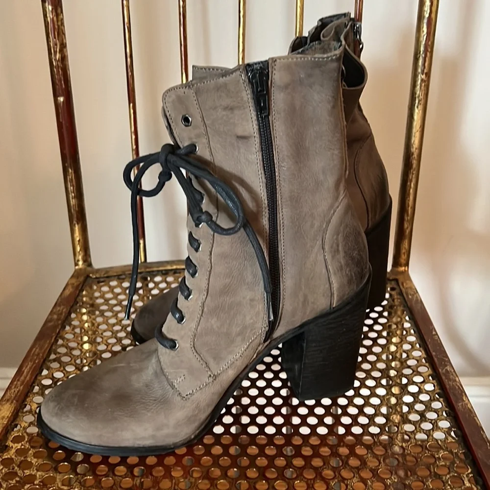 Boutique Combat Boots - Picture 3 of 8